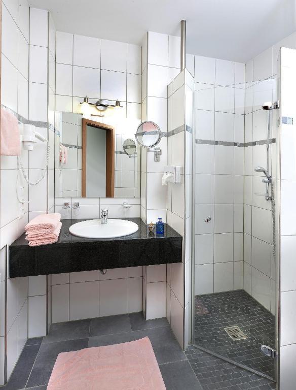 Hotel Pohl Kinheim Δωμάτιο φωτογραφία